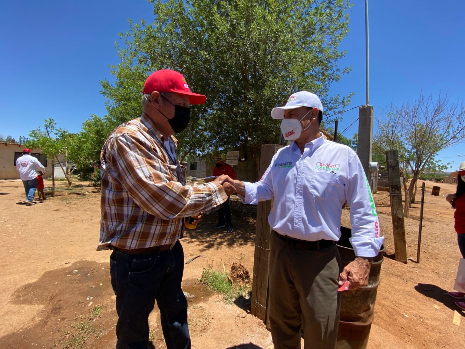 SE COMPROMETE SERGIO CARRILLO A RETRIBUIR CON APOYOS AL SAUZ