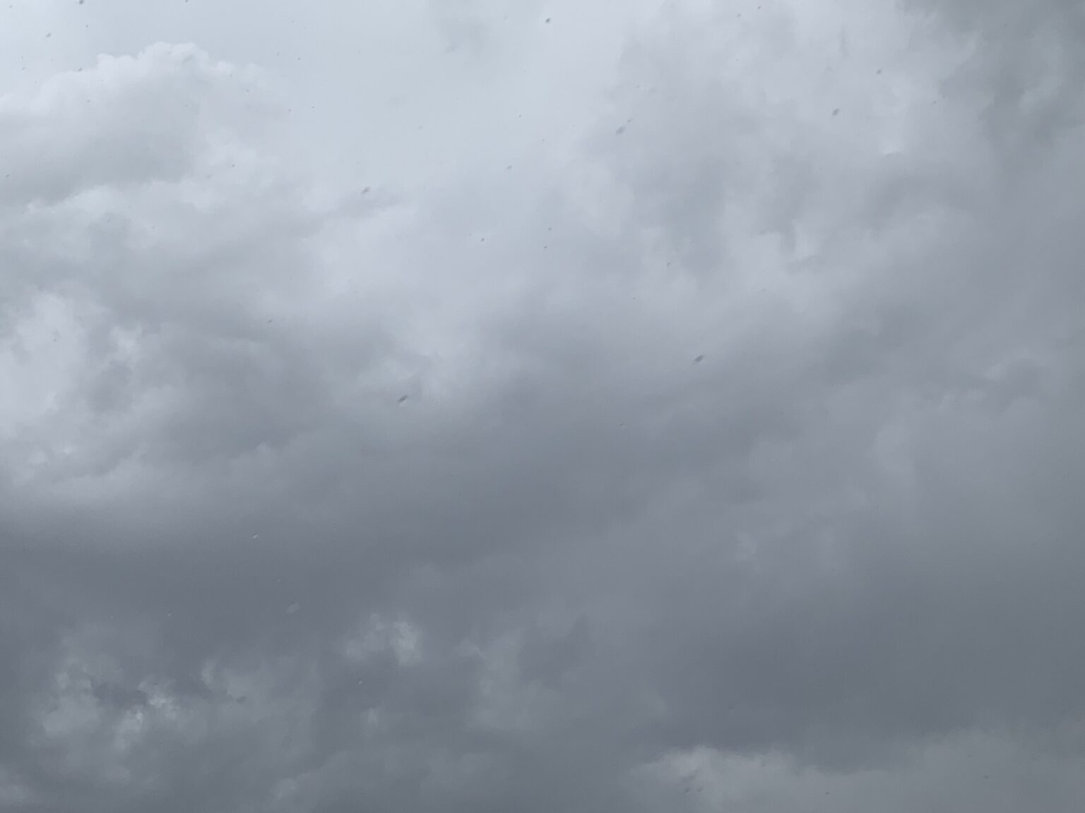 CONTINÚAN FUERTES LLUVIAS EN EL ESTADO DURANTE LUNES Y MARTES: PROTECCIÓN CIVIL