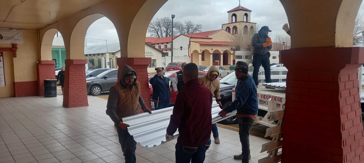 LLEVÓ PROTECCIÓN CIVIL APOYOS A FAMILIAS TRAS FUERTES VIENTOS QUE AFECTARON AL ESTADO