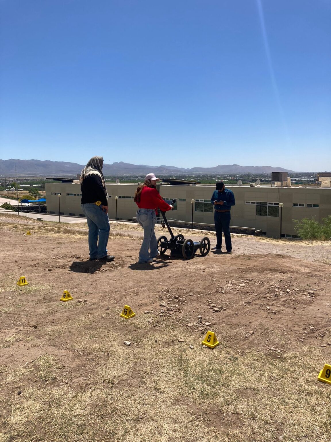 PARTICIPA COMISIÓN LOCAL DE BÚSQUEDA EN CAPACITACIÓN IMPARTIDA POR EQUIPO DE ANTROPOLOGÍA FORENSE