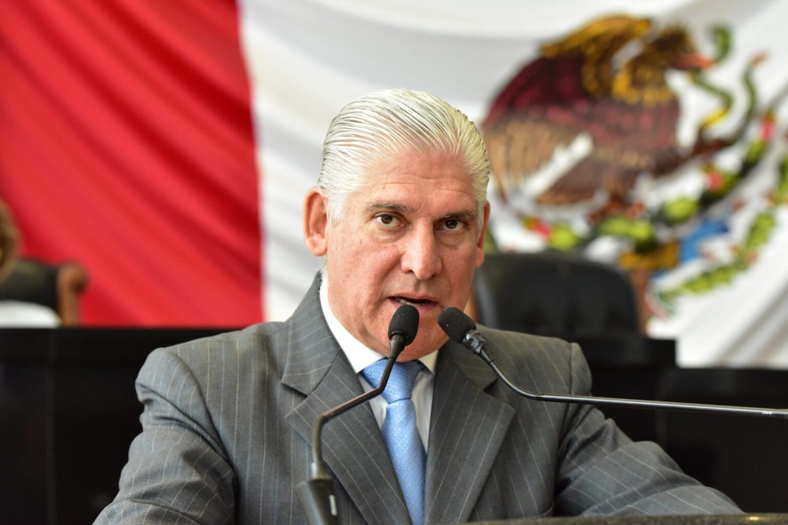 BUSCA CONGRESO FORTALECER EL DERECHO A LA IDENTIDAD