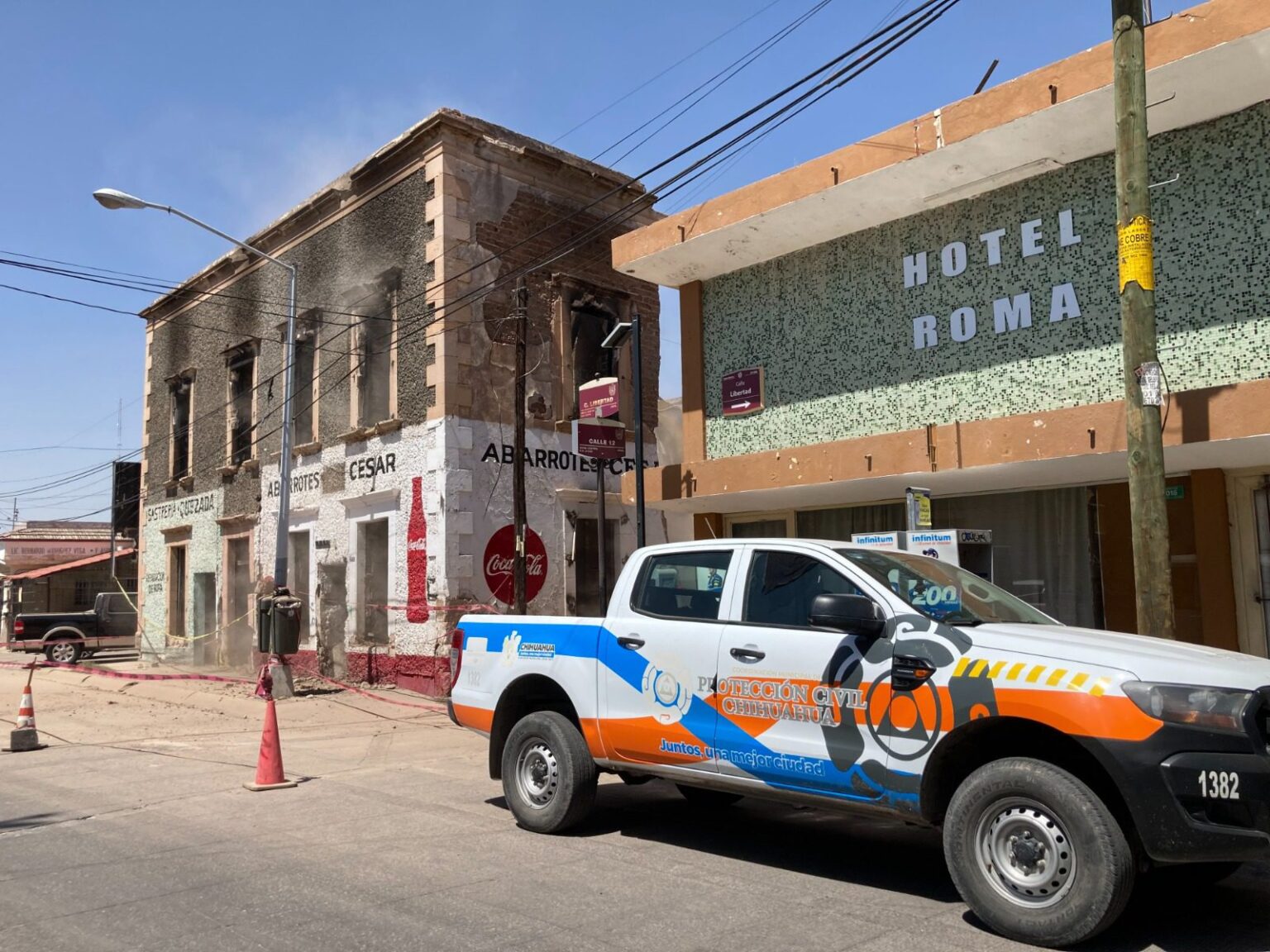 SUPERVISA PROTECCIÓN CIVIL MUNICIPAL DEMOLICIÓN DE INMUEBLE EN CENTRO HISTÓRICO