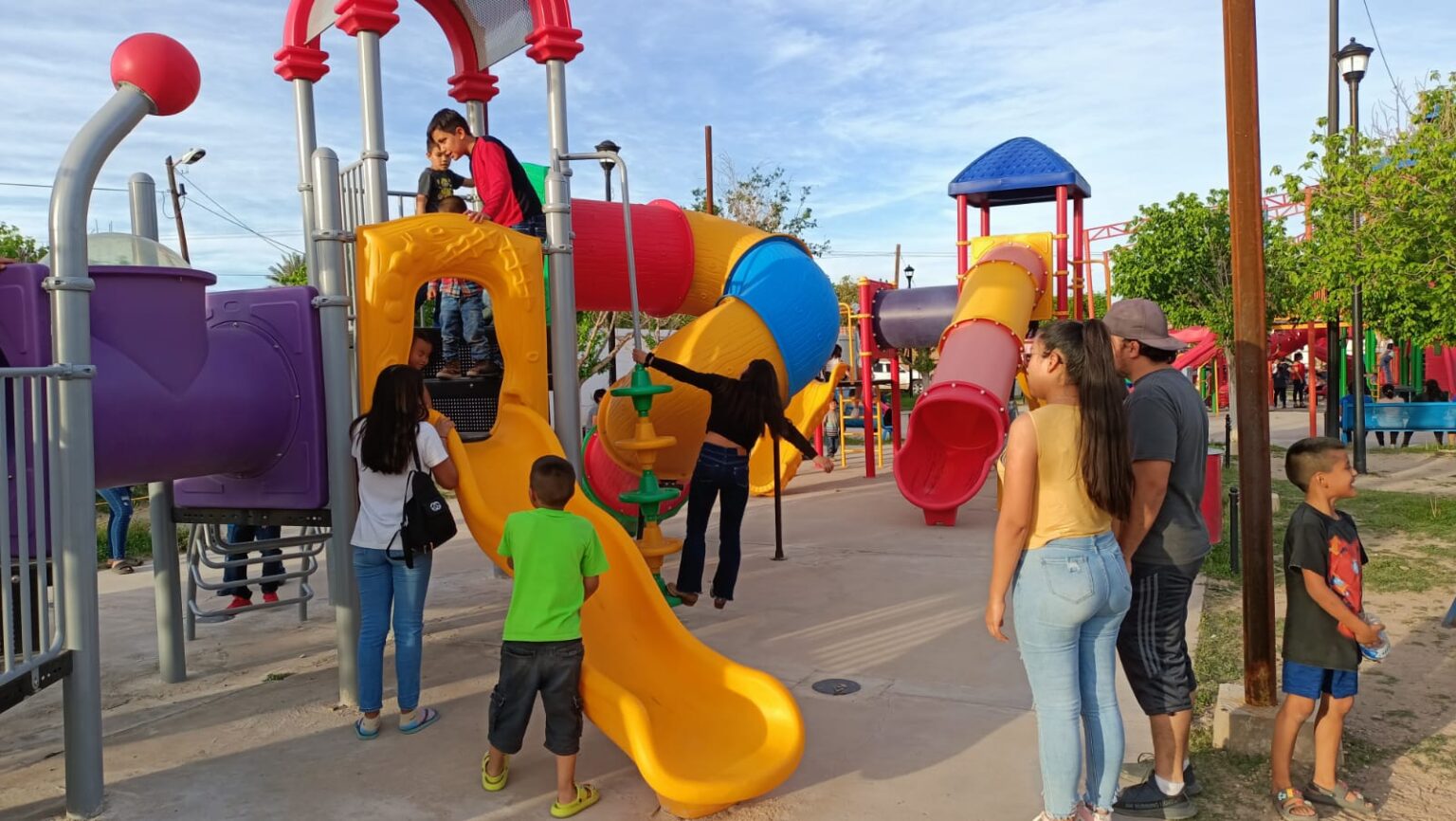 INVITAN ESTE DOMINGO EN MEOQUI AL FESTEJO DE LOS NIÑOS Y NIÑAS EN EL PARQUE DEL DIF