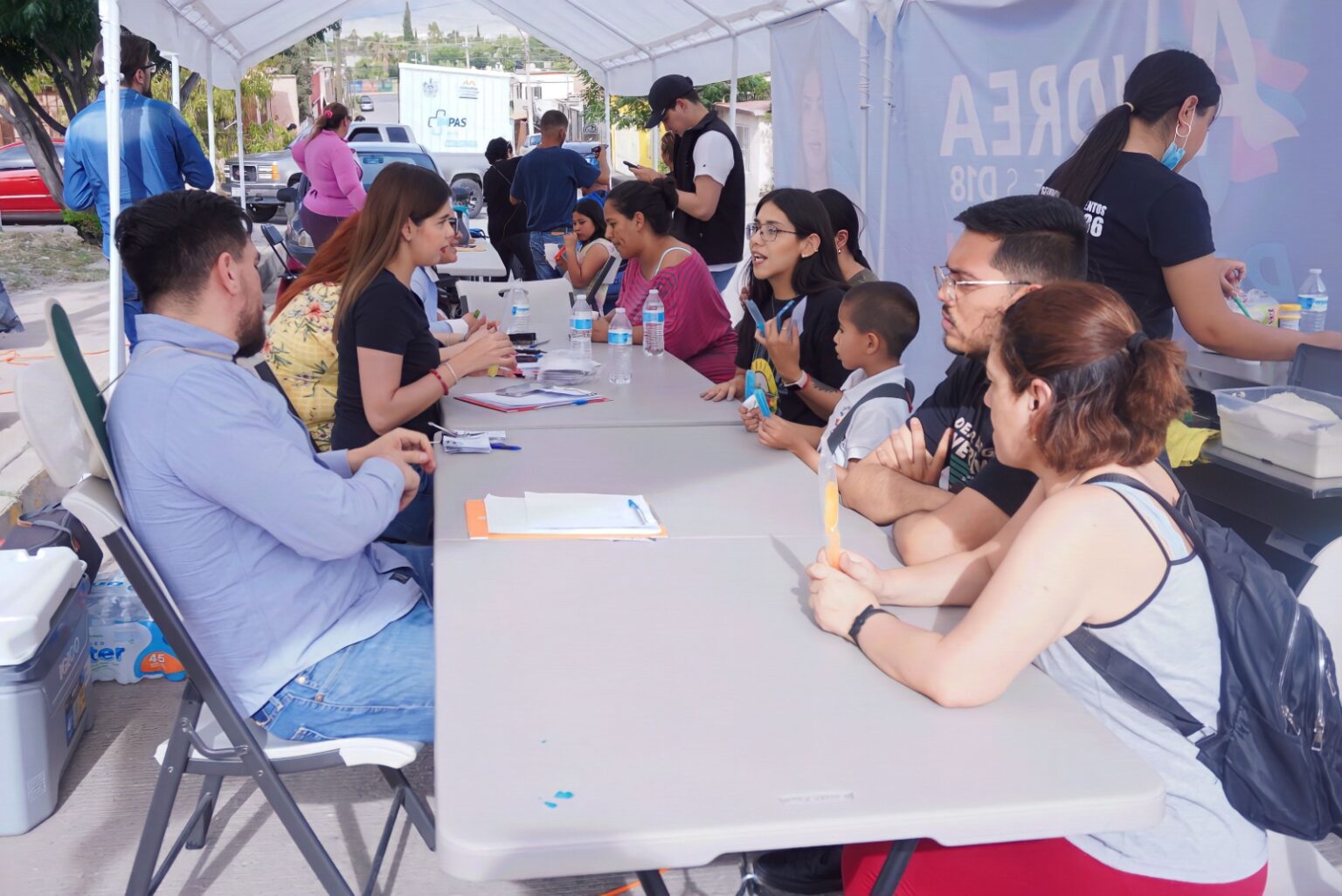 LLEVA DIPUTADA ANDREA FLORES, FERIA CIUDADANA DE SERVICIOS AL DISTRITO 18