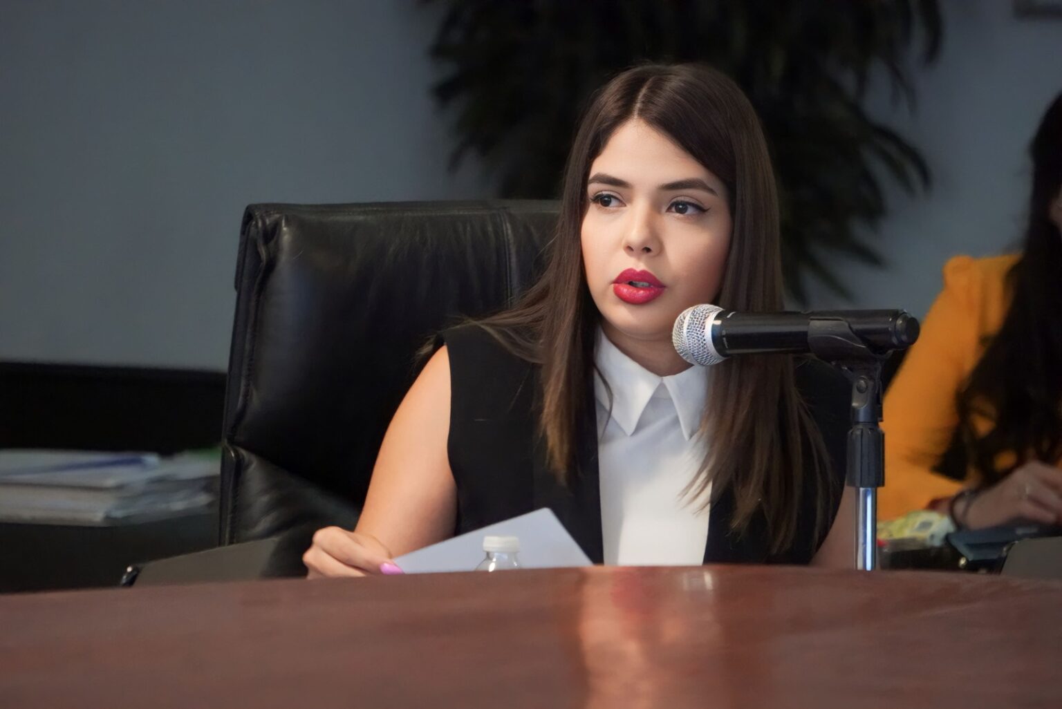 RESALTA ANDREA FLORES LABOR DEL GOBIERNO ESTATAL EN APOYO A MUJERES CHIHUAHUENSES