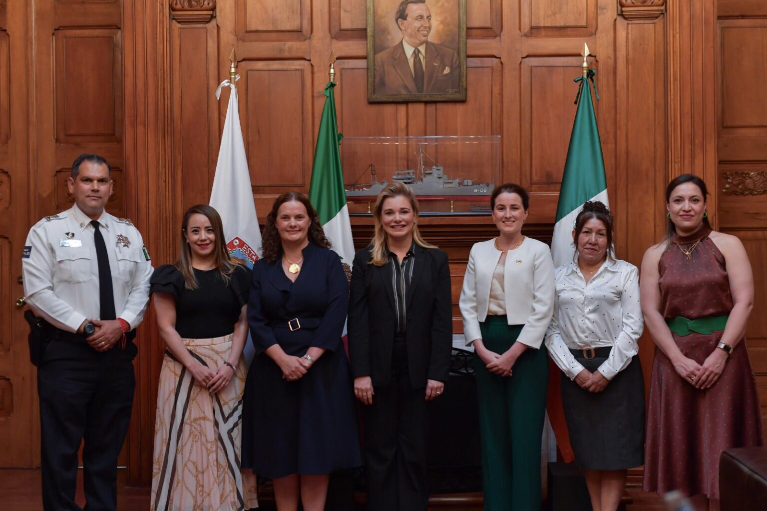 RECIBE GOBERNADORA MARU CAMPOS A LA EMBAJADORA DE IRLANDA EN MÉXICO