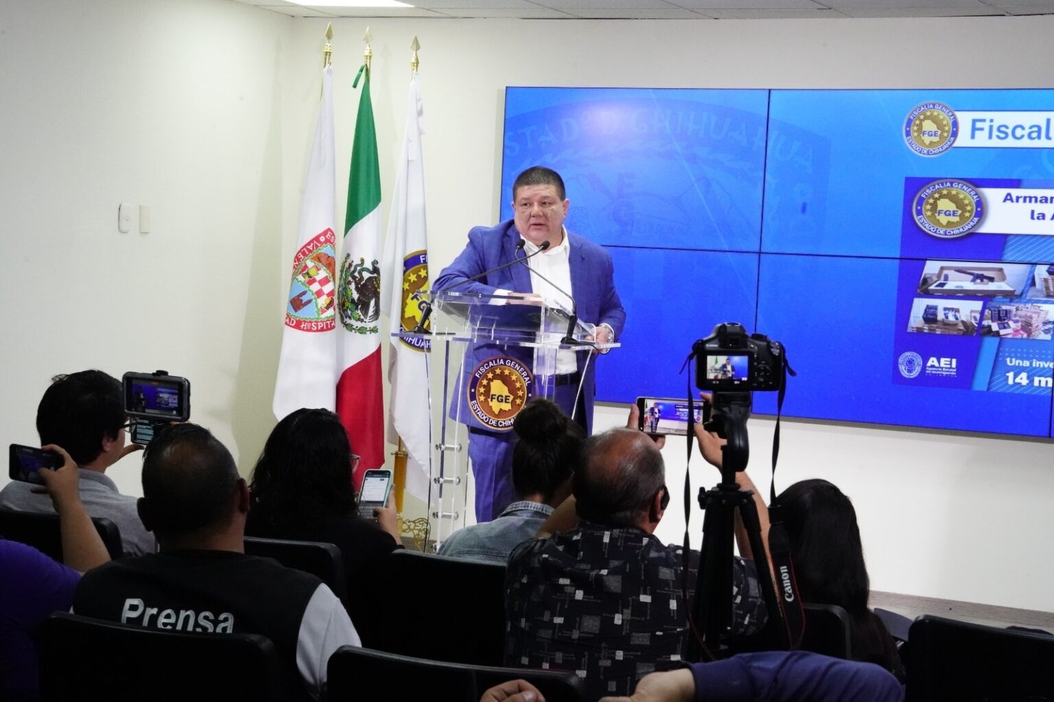 ADQUIERE FGE MODERNO ARMAMENTO PARA SUS POLICÍAS DE INVESTIGACIÓN