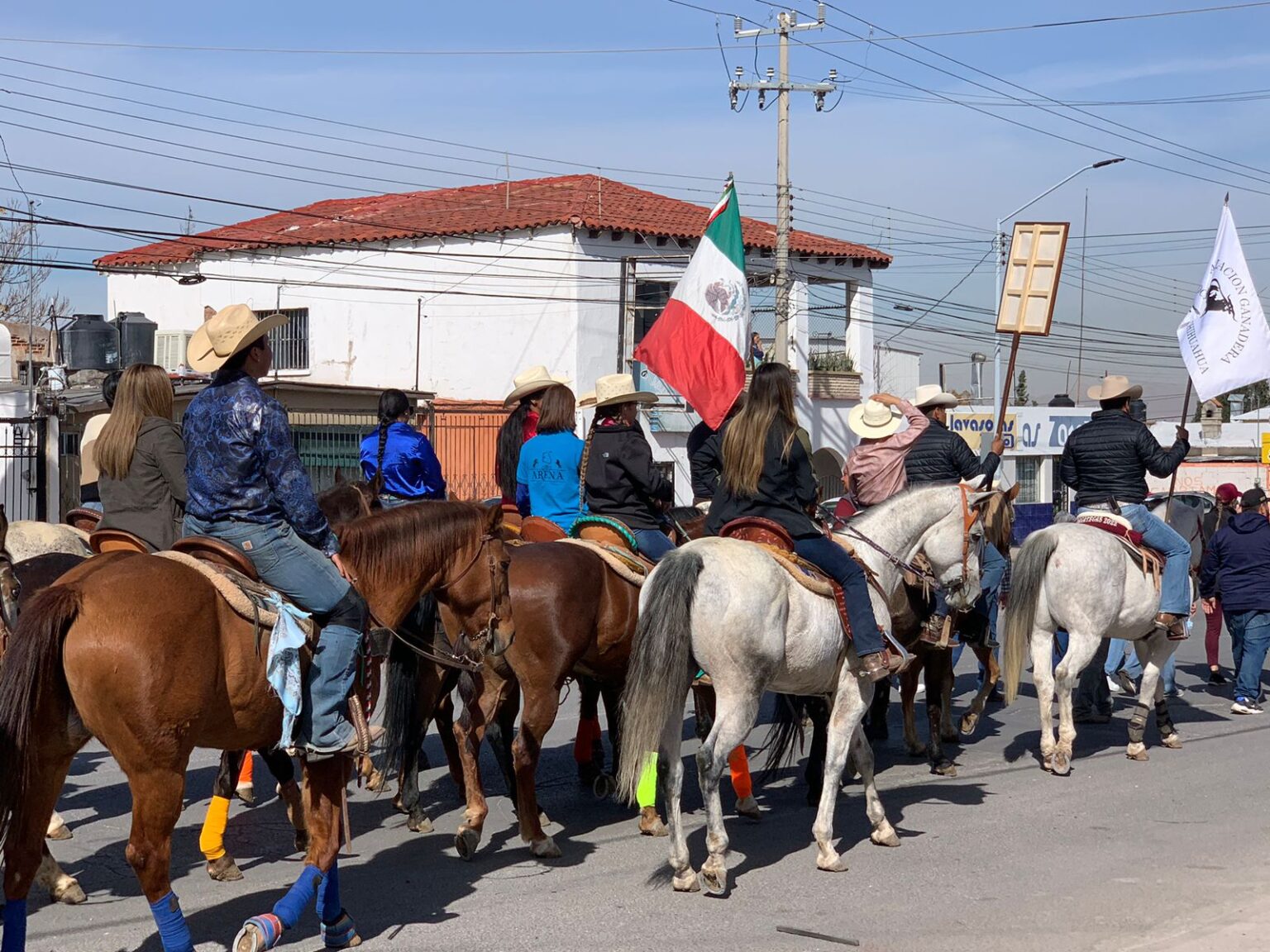 PEREGRINAN GANADEROS AL SANTUARIO DE GUADALUPE