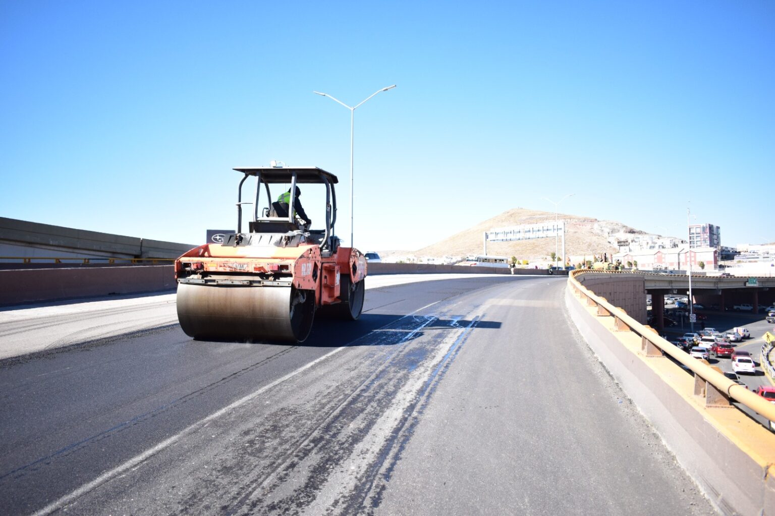 REHABILITA GOBIERNO MUNICIPAL CALLES Y AVENIDAS DE LA CIUDAD