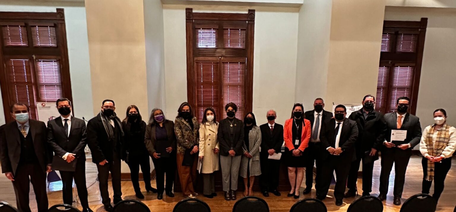 ENTREGA SFP CERTIFICACIÓN DE COMPETENCIAS A TITULARES DE LOS ÓRGANOS INTERNOS DE CONTROL