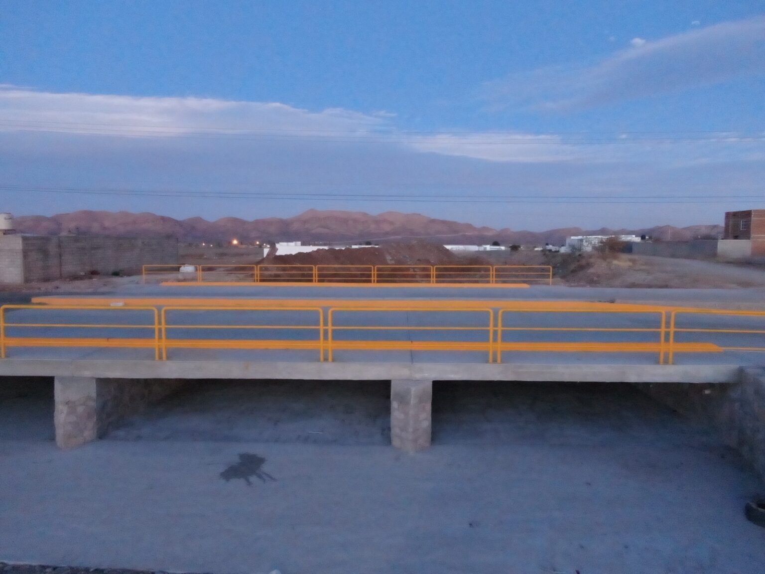 CONCLUYE GOBIERNO MUNICIPAL CONSTRUCCIÓN DE PUENTE EN COLONIA RIBERAS DE SACRAMENTO