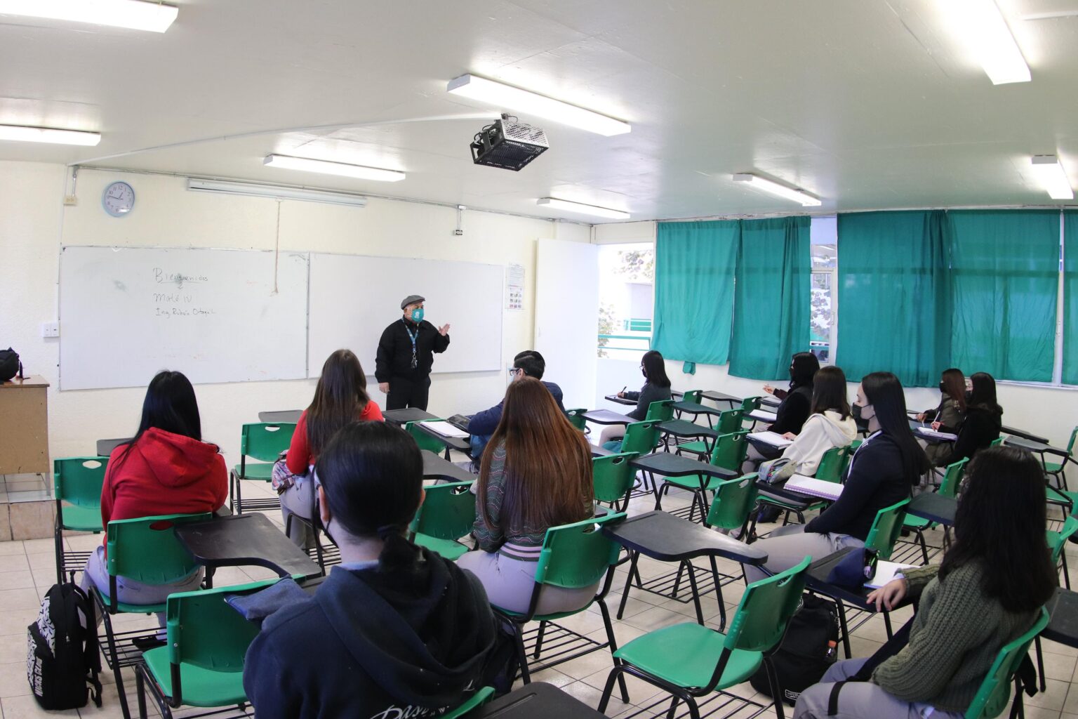 IMPLEMENTAN CURSO DE RECUPERACIÓN PARA ESTUDIANTES DEL COBACH