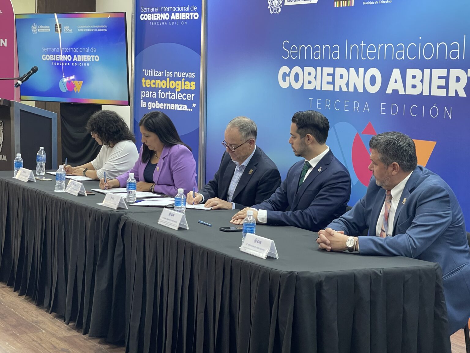 DAN BANDERAZO A 3RA EDICIÓN DE “SEMANA INTERNACIONAL DE GOBIERNO ABIERTO”