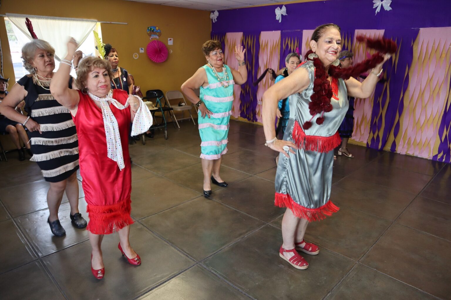 ABUELITOS RECIBIRÁN FESTEJO POR PARTE DE LA SECRETARÍA DE DESARROLLO HUMANO