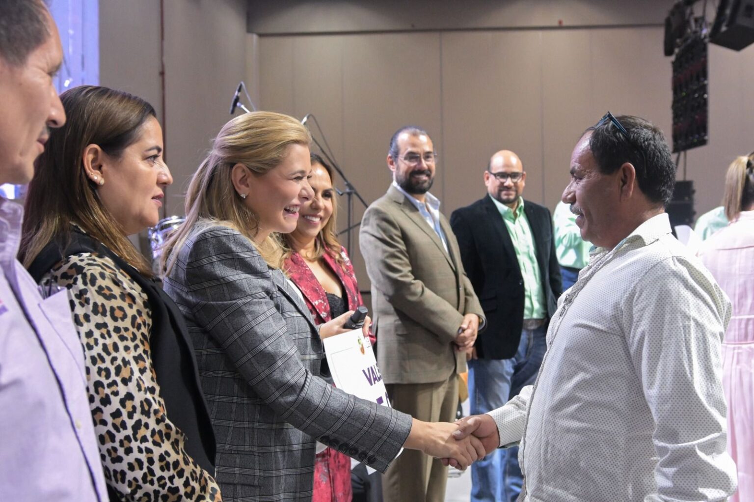 «ESTAMOS CONSTRUYENDO PAZ, SALUD Y DIGNIDAD PARA LOS CHIHUAHUENSES»: MARU CAMPOS