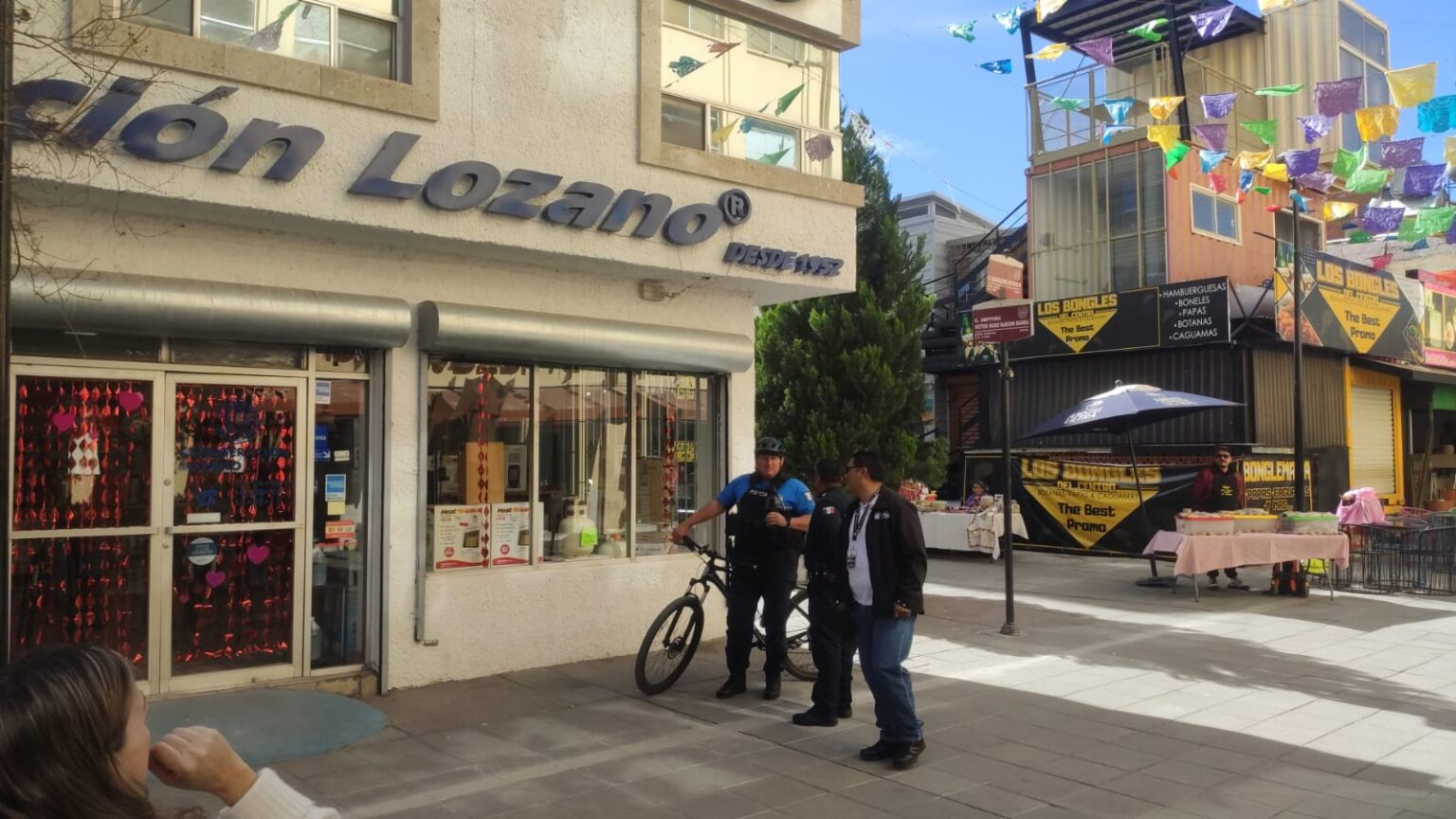 INVITA POLICÍA MUNICIPAL A COMERCIANTES DEL CENTRO A CONECTAR SUS CÁMARAS A LA PECUU