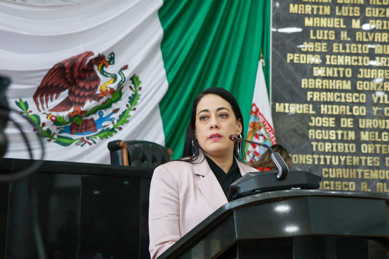 Solicita América Aguilar que autoridades de la UACH y UACJ respondan por acoso