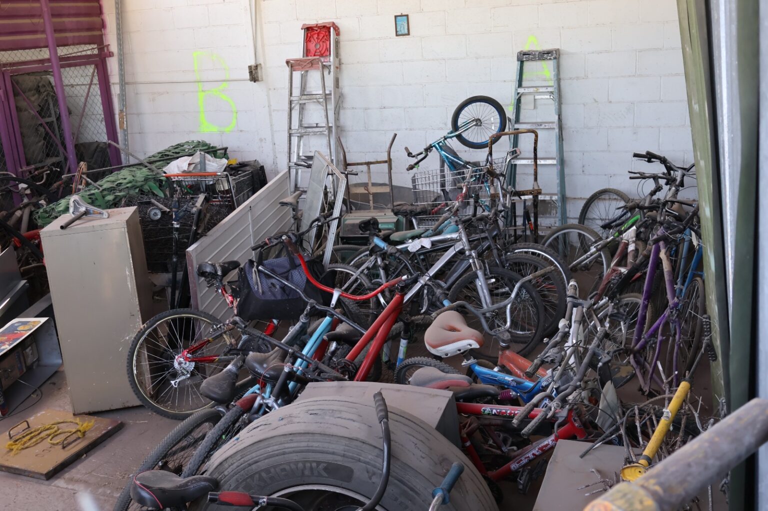 Publica Policía Municipal lista de objetos asegurados durante enero y febrero