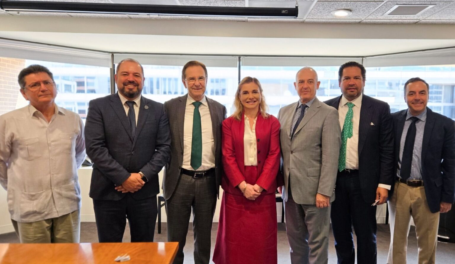 Maru Campos da a conocer las acciones del Estado para mantener al ganado libre del Gusano Barrenador