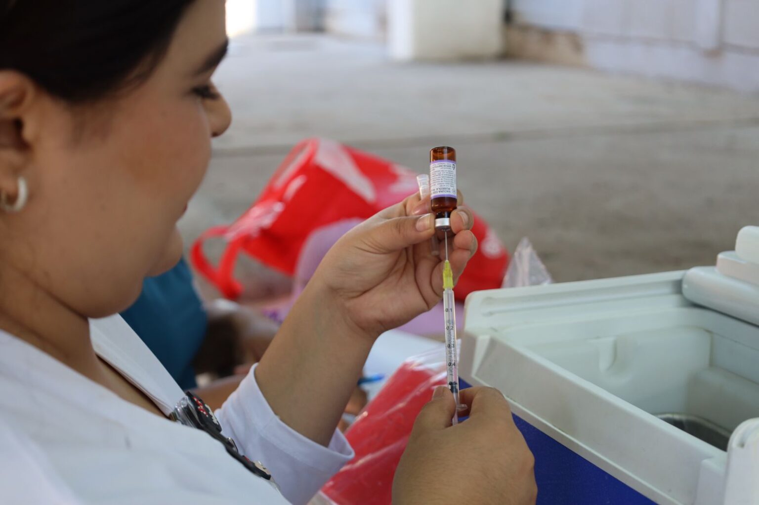 Avanza estrategia contra el sarampión: más de 42 mil vacunas aplicadas en una semana