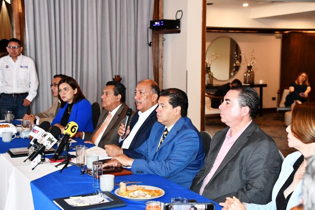 Presenta SEyD acciones y avances en beneficio de la comunidad estudiantil