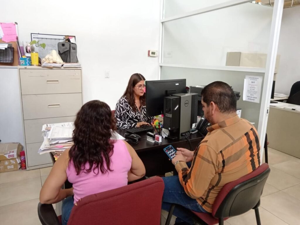 Atiende FGE a defraudados por Grupo Financiero Pacheco en Parral