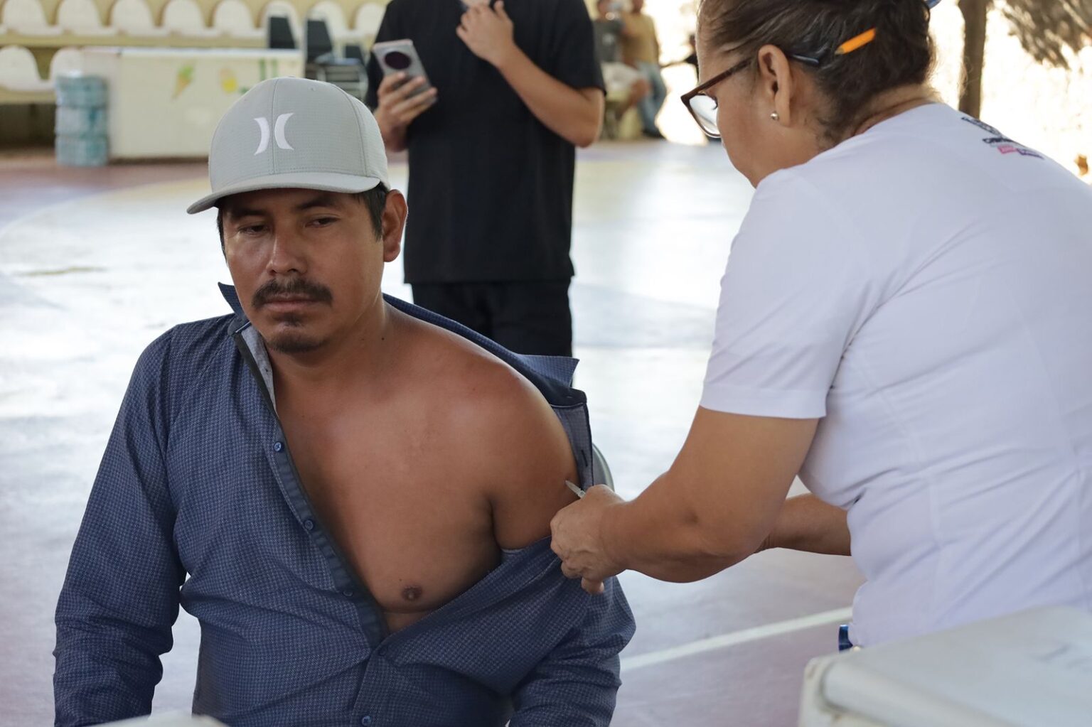 Intensifica Gobierno del Estado jornadas de vacunación contra el sarampión en comunidades remotas