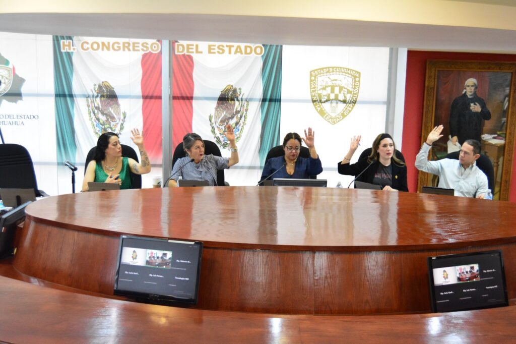 Escuelas no deben limitar inscripciones por temporalidad o vigencia de documentación: Congreso