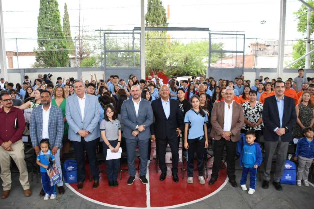 Inician clases en más de 5 mil planteles de Educación Básica del Estado