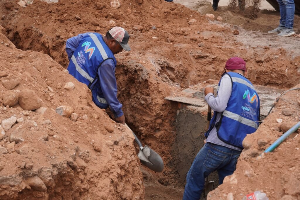 Comienza Municipio trabajos de pavimentación de la calle Tierra y Libertad