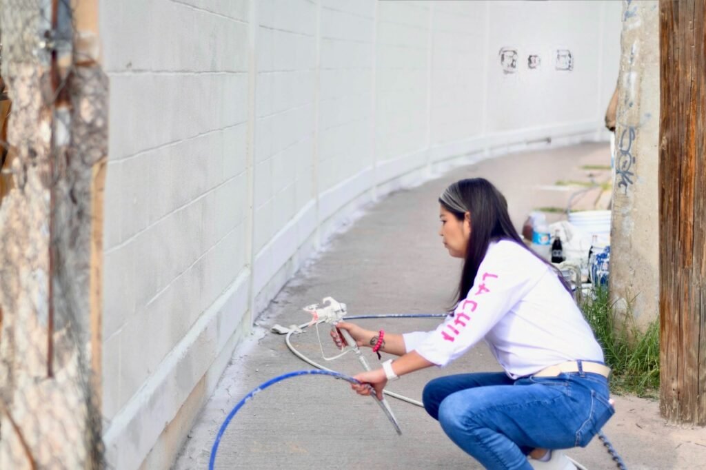La diputada Nancy “La China” Frías y la Subdirección de Educación Municipal llevan el programa “Pinta tu Escuela” a la Secundaria Plutarco Elías Calles