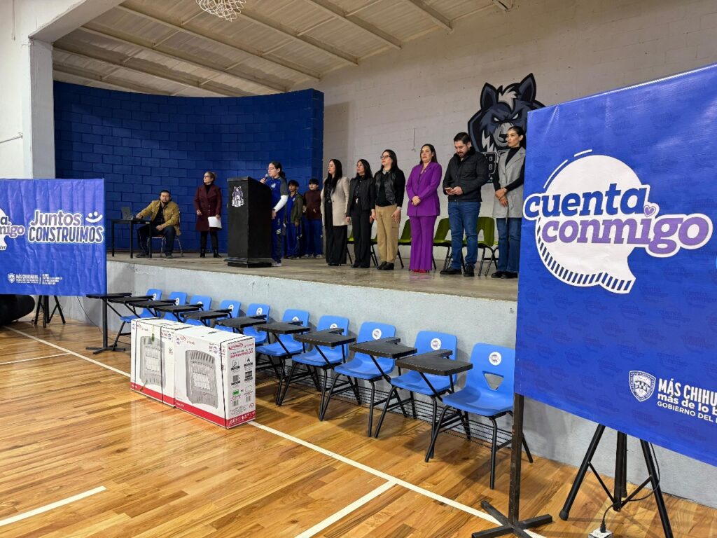 Beneficia Diputada Joss Vega a 630 estudiantes de la Secundaria 3010 con Programa Juntos Construimos