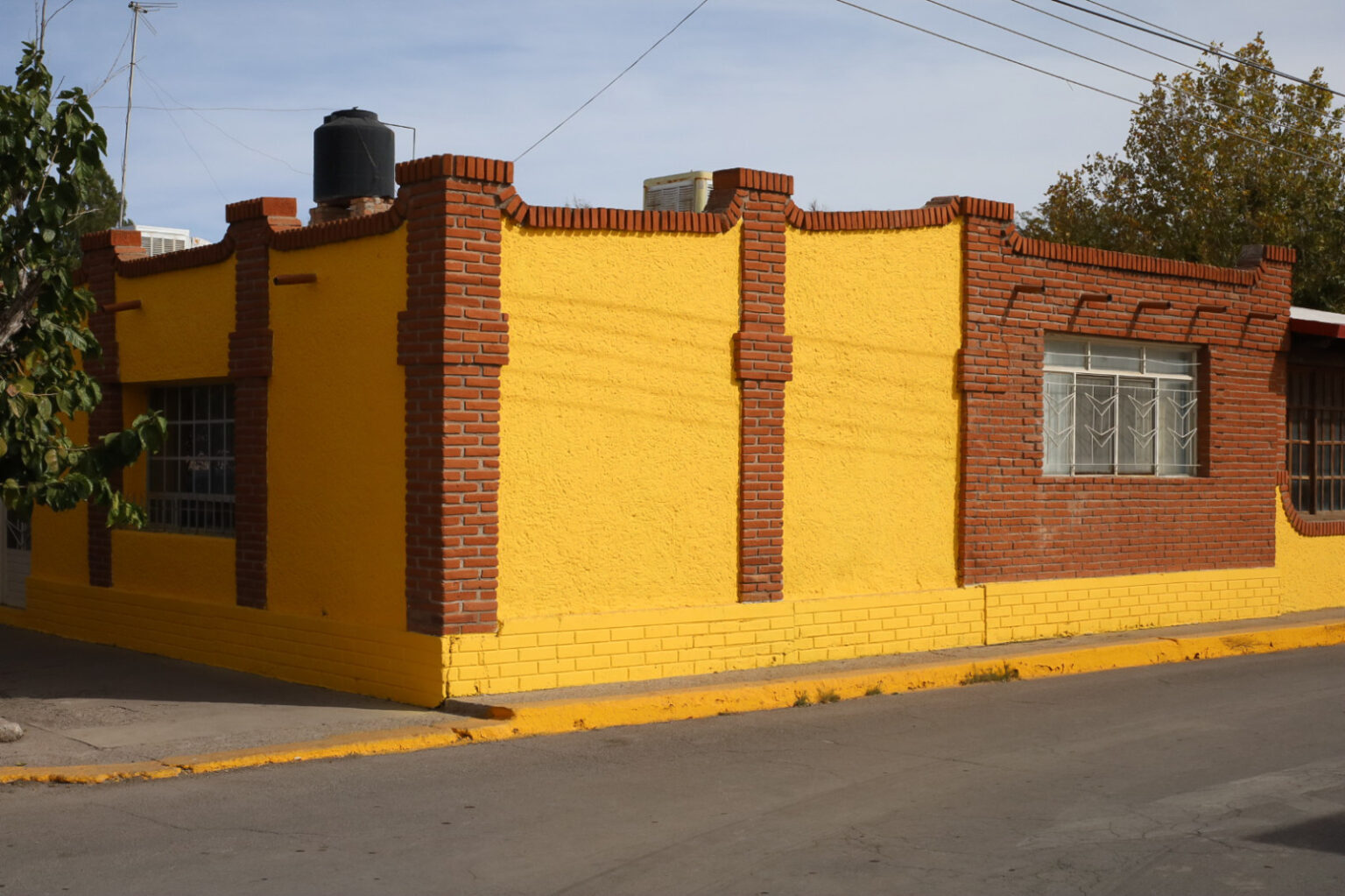 Renueva Secretaría de Turismo imagen urbana del Pueblo Tradicional de Rosales