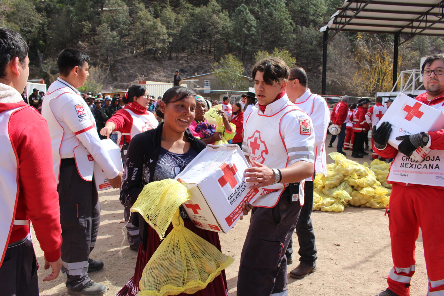 Entrega Cruz Roja Mexicana 75 toneladas de alimento en comunidades rarámuri de Chihuahua