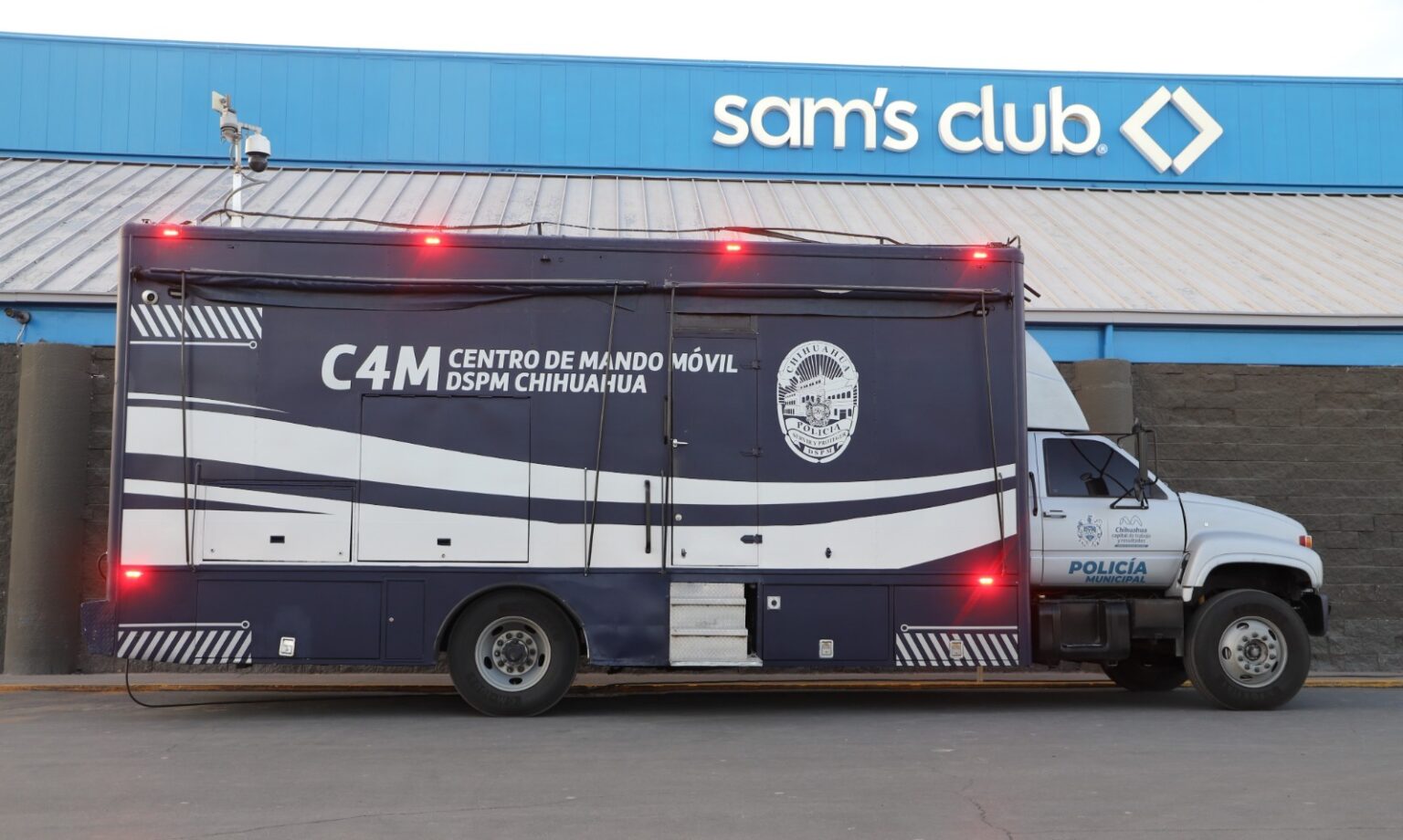 Conoce el Centro de Mando Móvil de la Policía Municipal