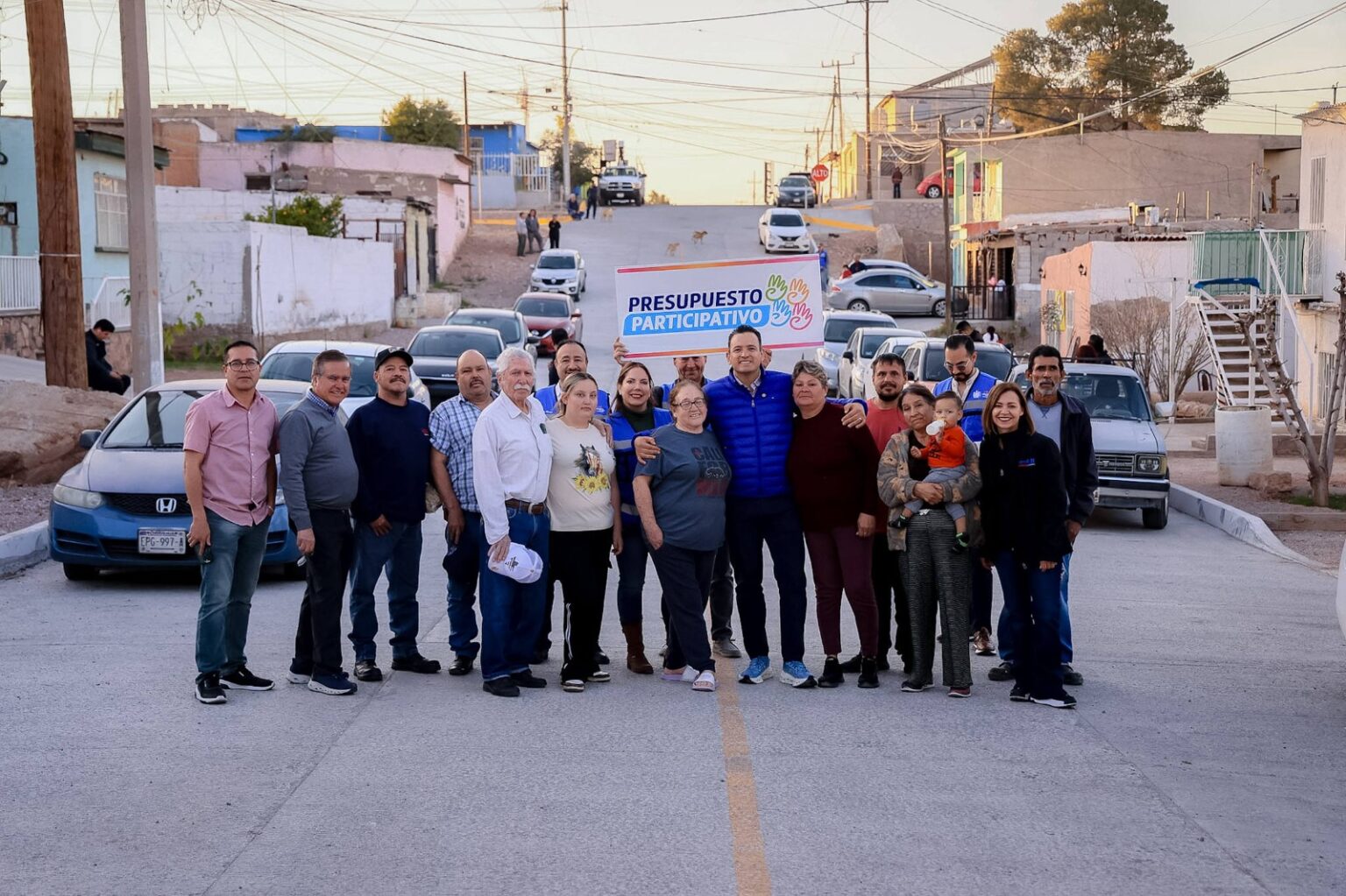 Entrega Marco Bonilla pavimentación con concreto hidráulico en la colonia Popular