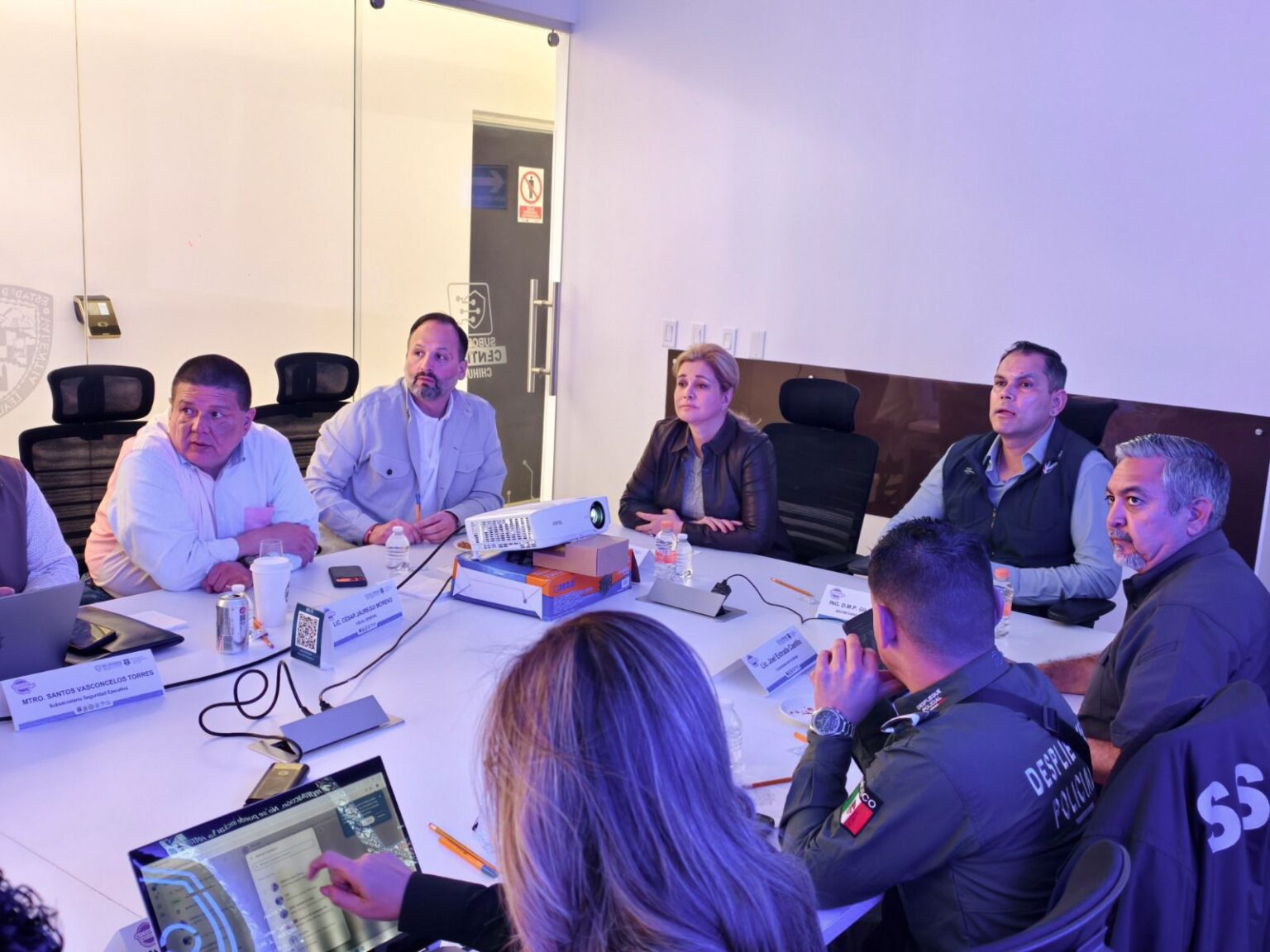 Gobierno del Estado coordina despliegue para garantizar seguridad durante marcha del 8M