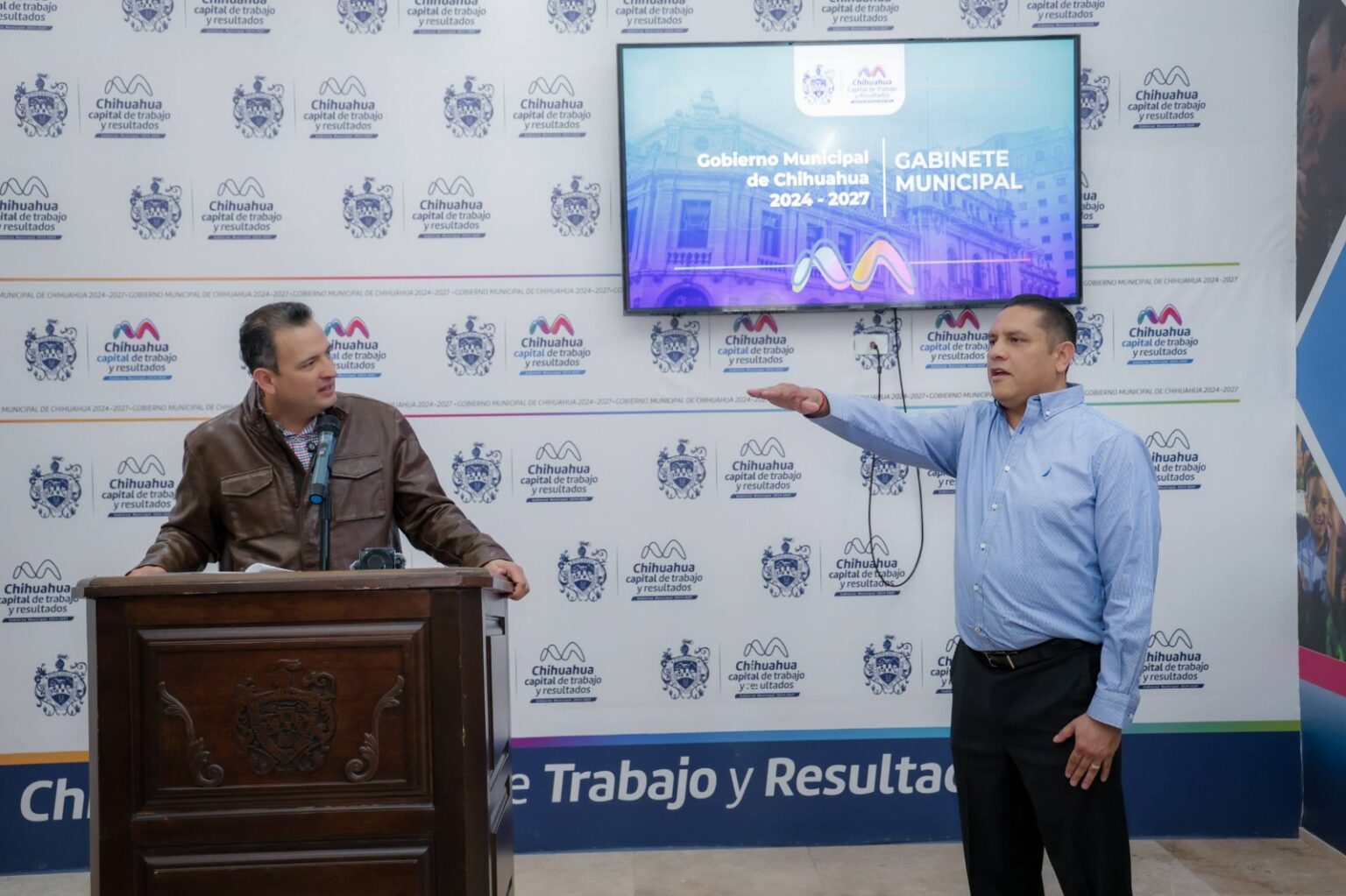 Toma protesta Marco Bonilla a nuevo gerente del CUM