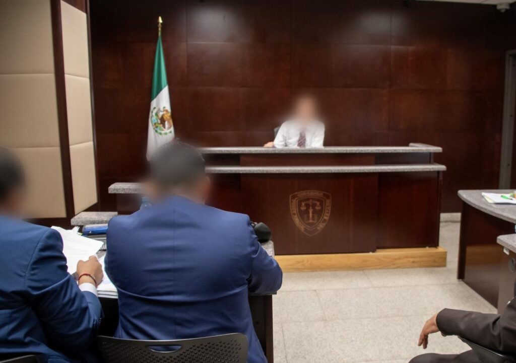 Vinculan a proceso a imputado por peculado agravado en caso de medicamentos oncológicos