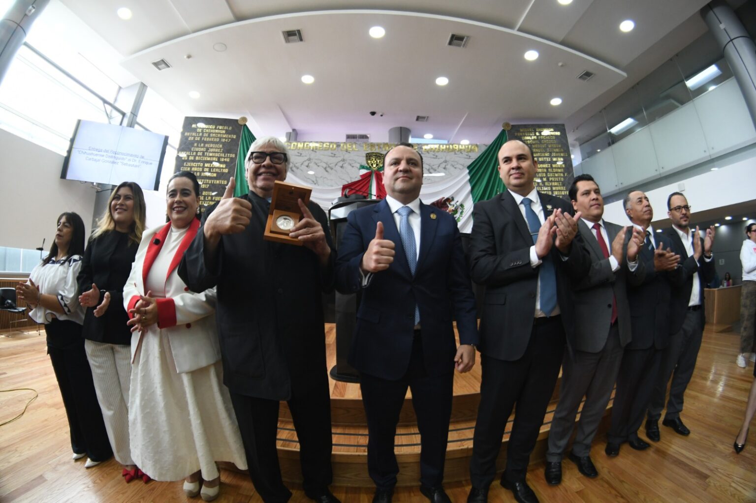 Reconoce Congreso trayectoria de Enrique Carbajal “Sebastián”