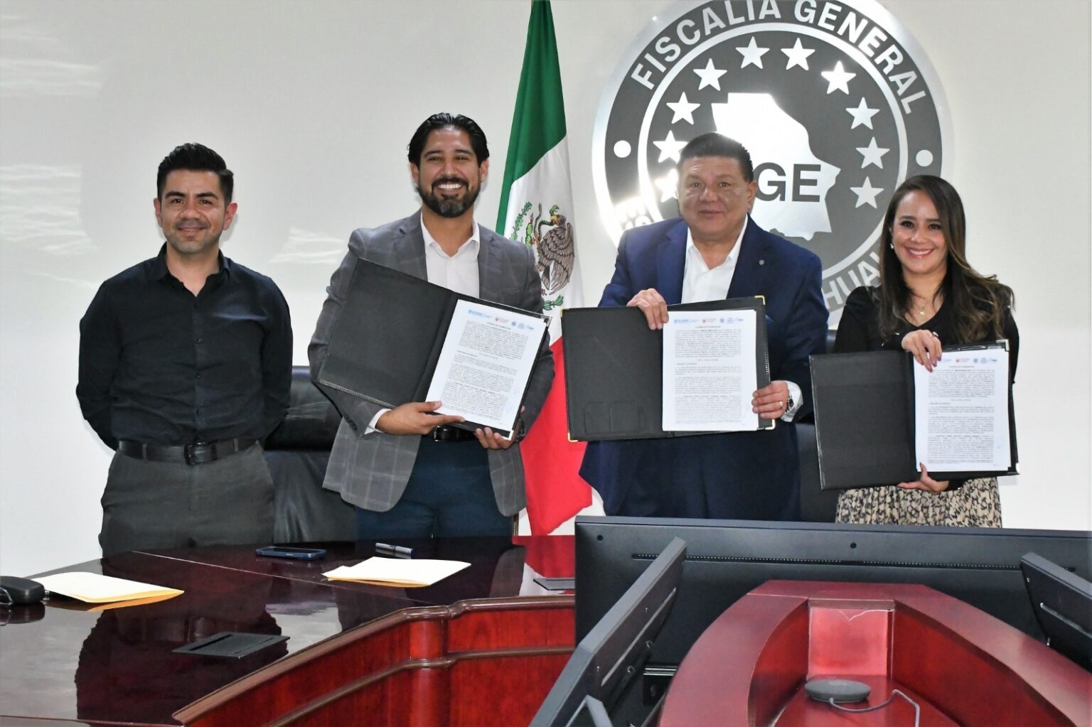 Firman Fiscal General y CEJUM convenio de colaboración con el Instituto Municipal de Prevención y Atención a la Salud
