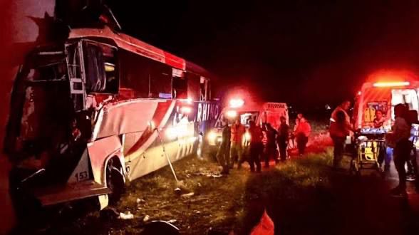 Identificaron a los pacientes del IMSS fallecidos camionazo en el Libramiento Oriente de Chihuahua