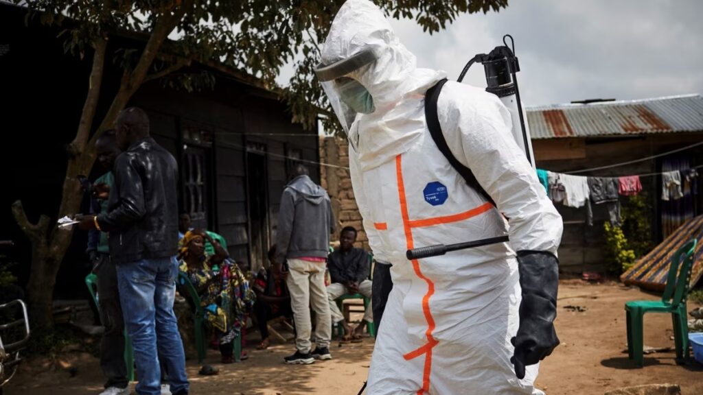 OMS eleva a “muy alto” el riesgo por brote de ébola: 750 contagios y 177 muertes en África central