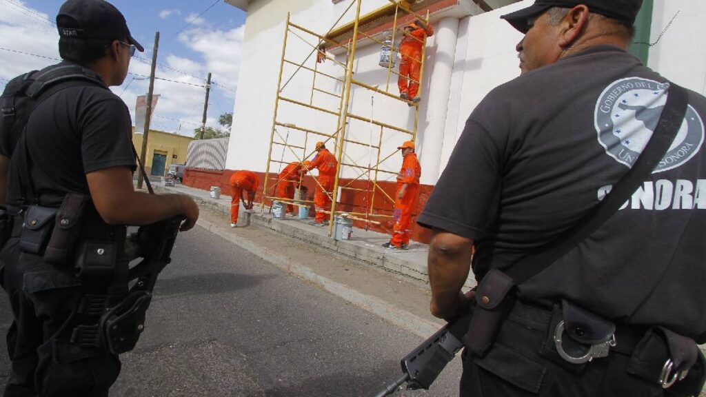 Identifican a presuntos responsables de la riña mortal en CERESO de Sonora