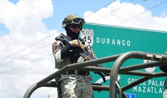 Refuerzan seguridad en Durango con 300 militares tras captura de «El 40»