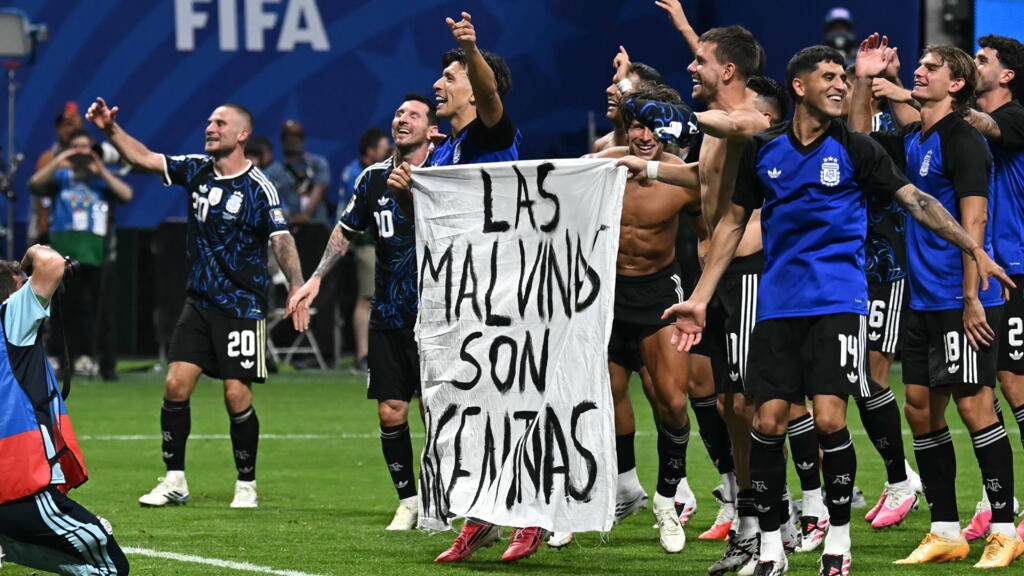 «Las Malvinas son Argentinas» provoca reacciones ante posibles sanciones de la FIFA
