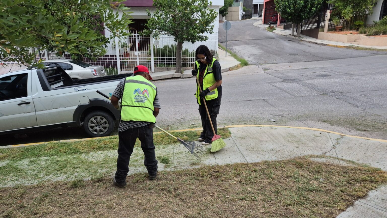 Limpia Municipio parques para mantenerlos seguros y en óptimas condiciones