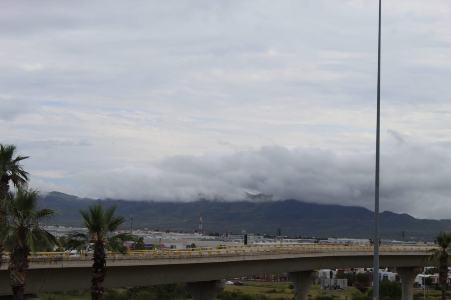 Persiste pronóstico de lluvias y viento para este jueves en el Estado