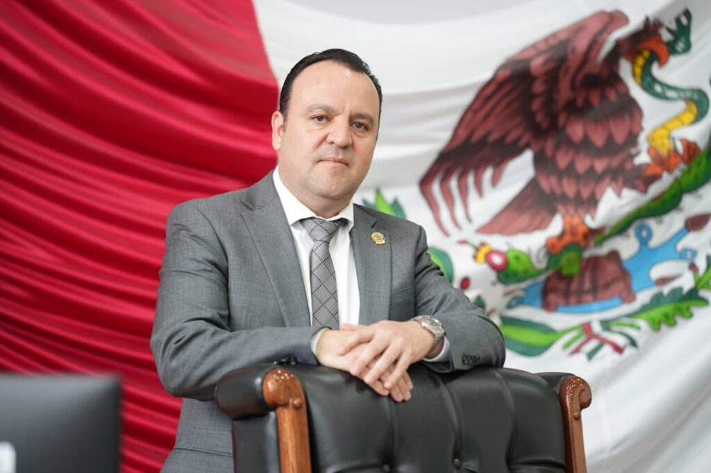 Concluyó Guillermo Ramírez su presidencia del Congreso con gratitud y reconocimiento a la institución