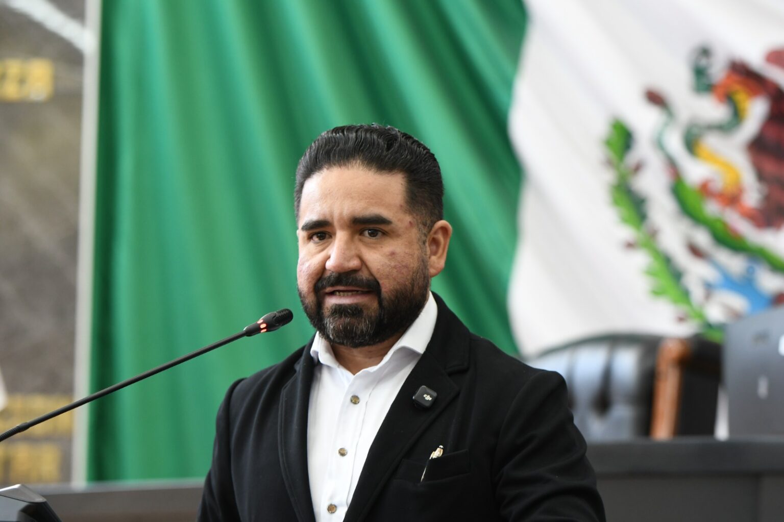 Denuncia Francisco Sánchez nuevo intento de prohibir el efectivo